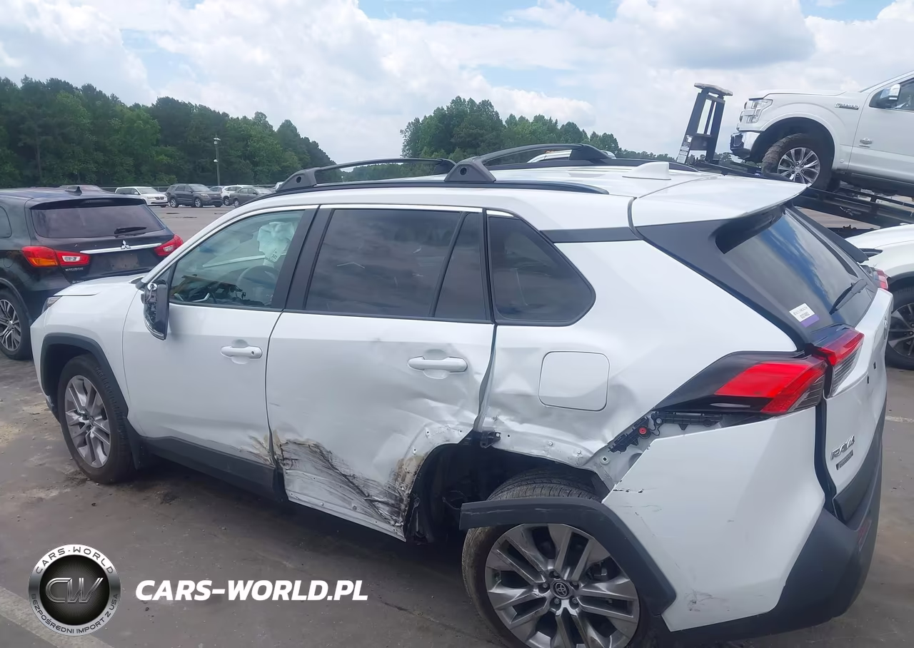 2025 Toyota Rav4 Xle Premium VIN:2T3C1RFV0SW383308 - 14