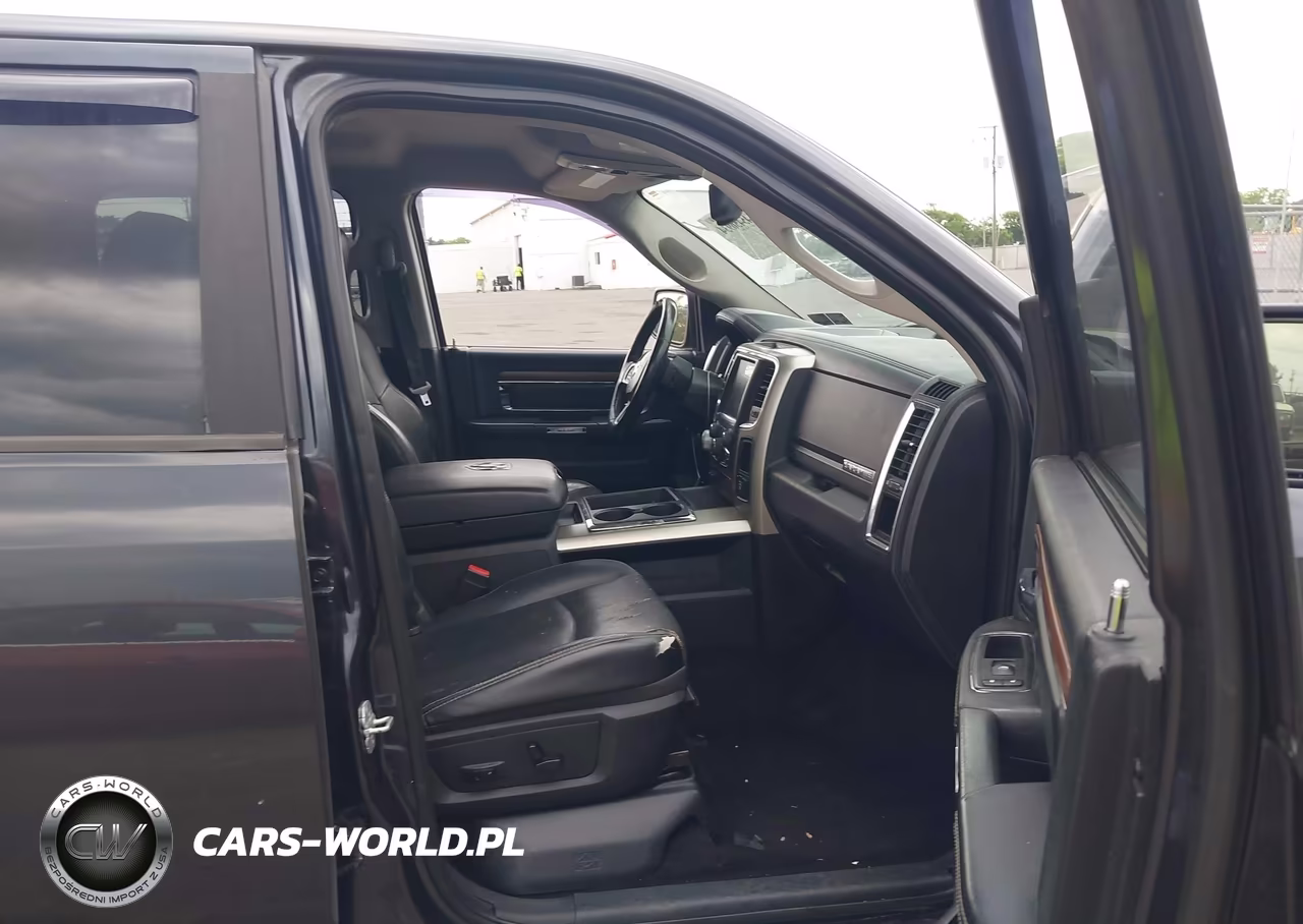 2014 Ram 1500 Laramie VIN:1C6RR7NT9ES187203 - 5