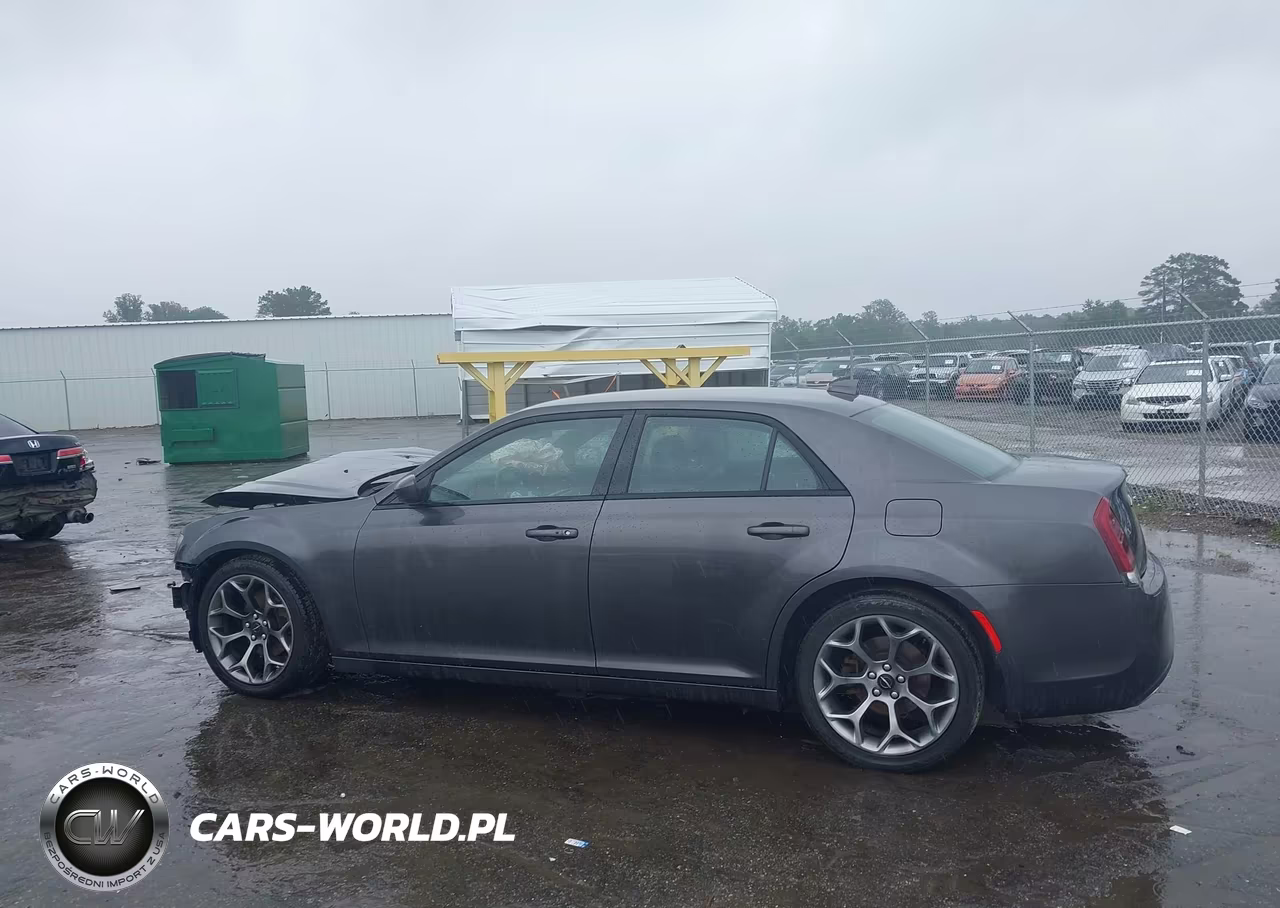 2017 Chrysler 300 300S VIN:2C3CCABG9HH596466 - 15