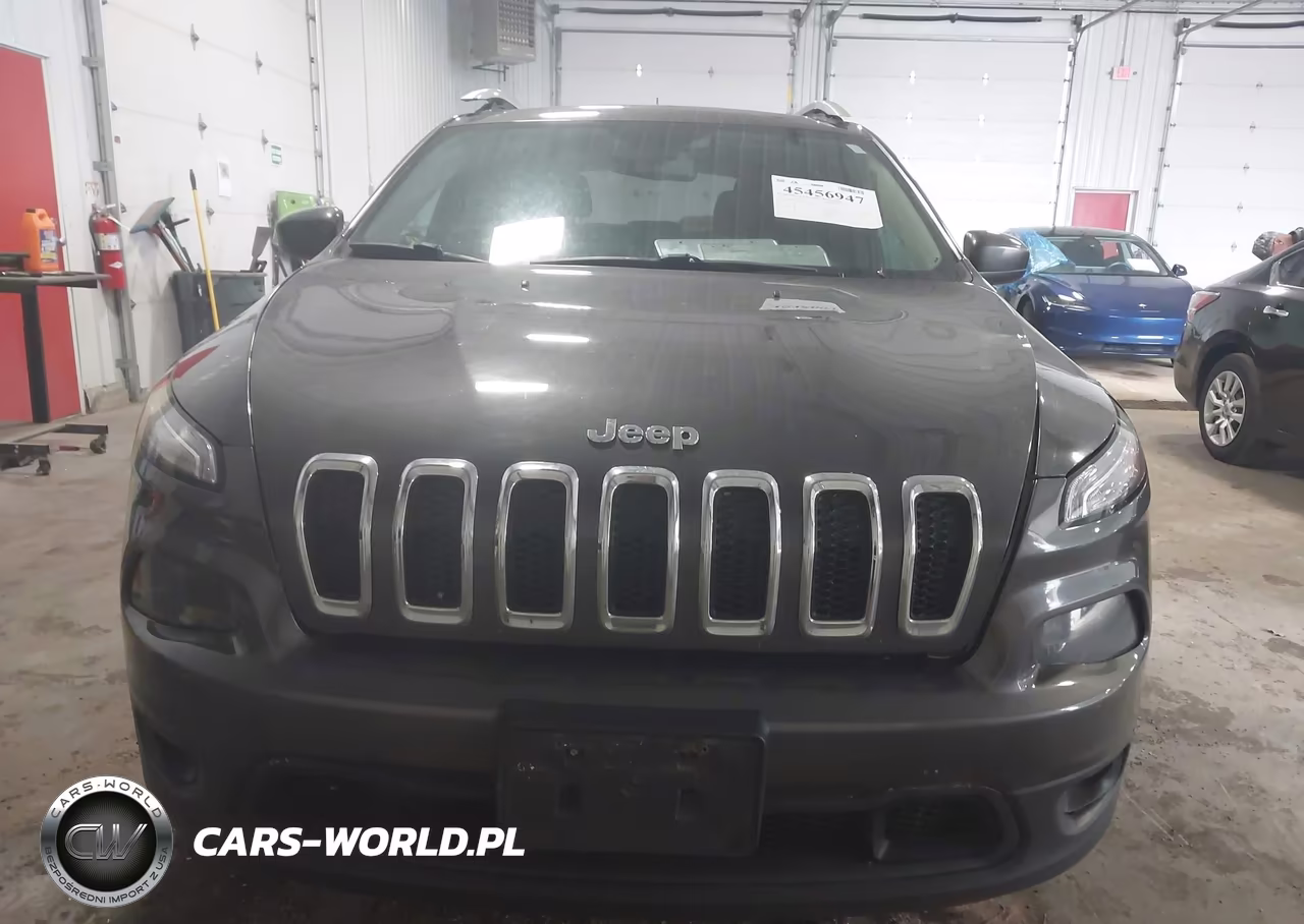 2017 Jeep Cherokee Latitude VIN:1C4PJLCB5HW642300 - 12