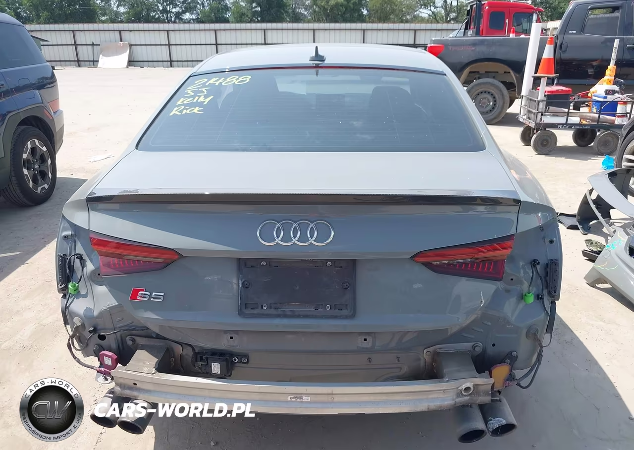 2019 Audi S5 3.0T Premium VIN:WAUR4AF55KA022851 - 17
