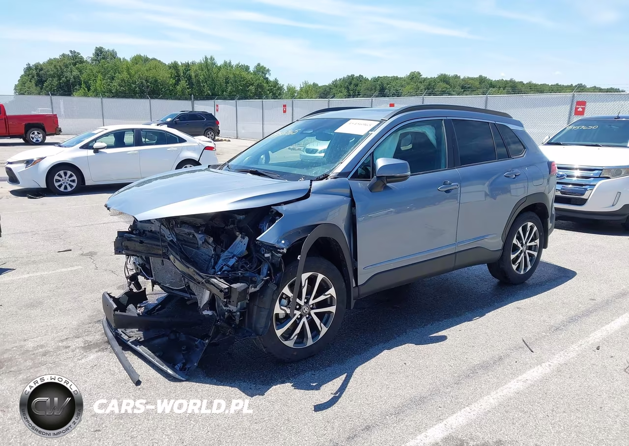 2023 Toyota Corolla Cross Xle VIN:7MUDAABG7PV052219 - 2