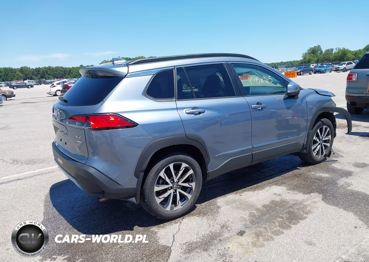 2023 Toyota Corolla Cross Xle VIN:7MUDAABG7PV052219 - 4
