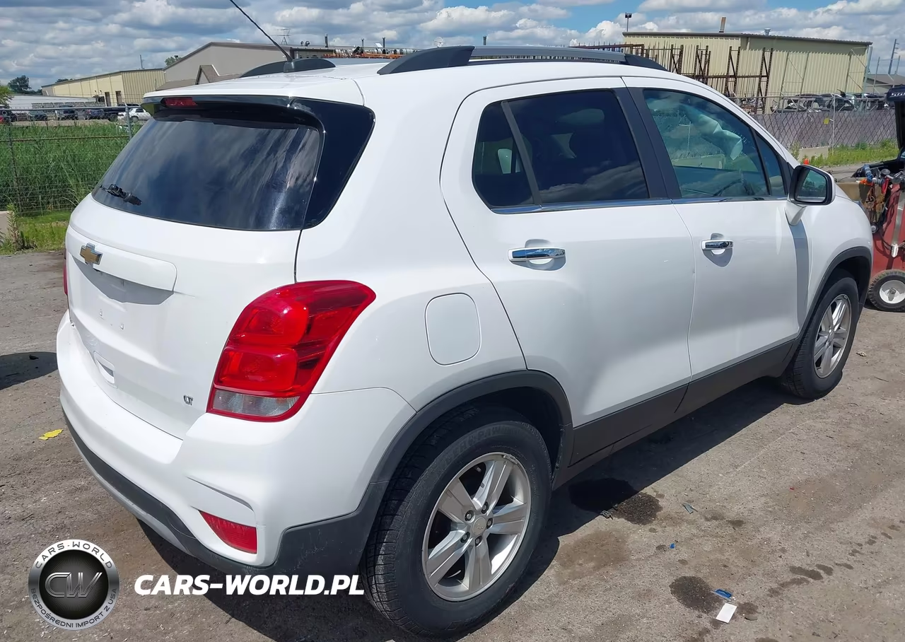 2019 Chevrolet Trax Lt VIN:3GNCJLSB6KL348487 - 4
