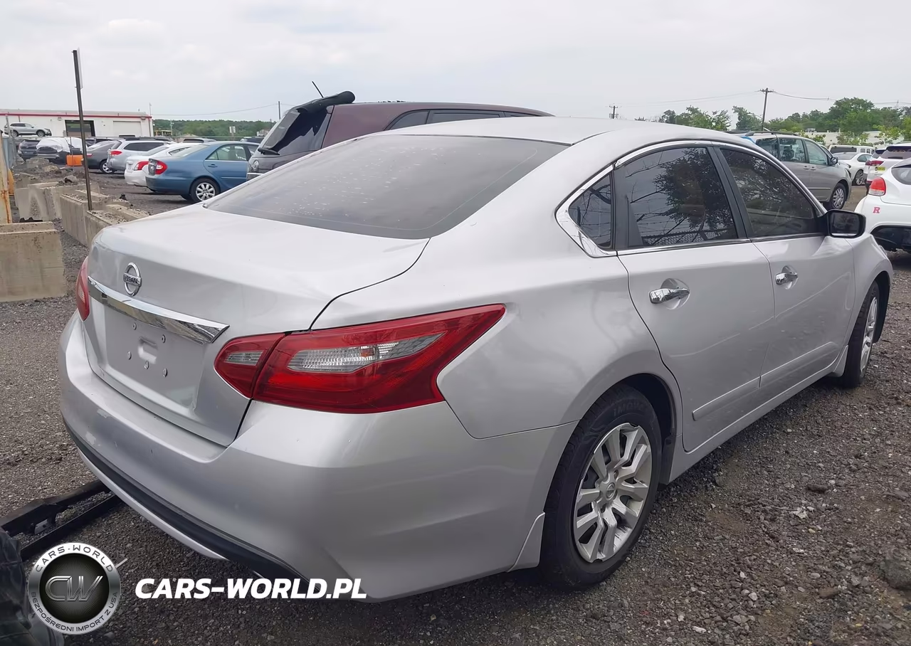 2018 Nissan Altima 2.5 S VIN:1N4AL3AP0JC268464 - 4