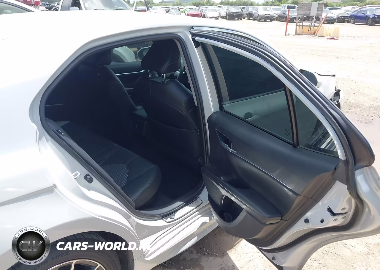 2024 Toyota Camry Hybrid Se VIN:4T1S31AK7RU063586 - 8