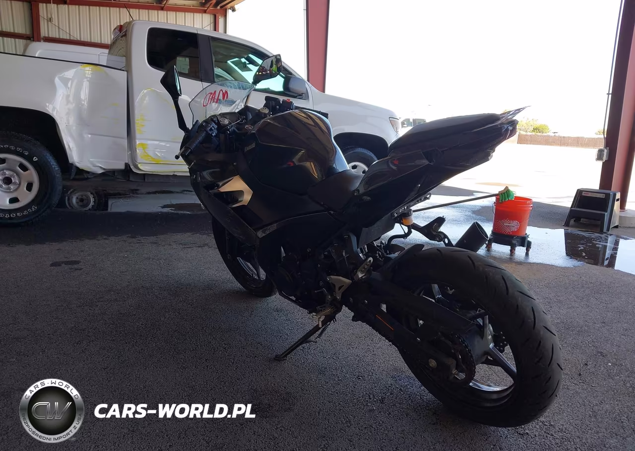 2022 Kawasaki Ex400 VIN:JKAEXKH16NDAE6340 - 3