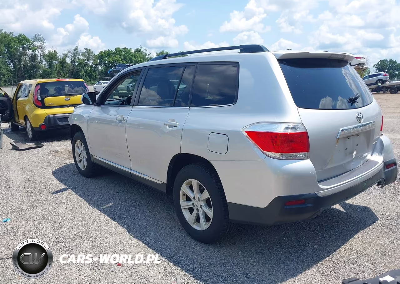 2011 Toyota Highlander Se V6 VIN:5TDBK3EHXBS054960 - 3
