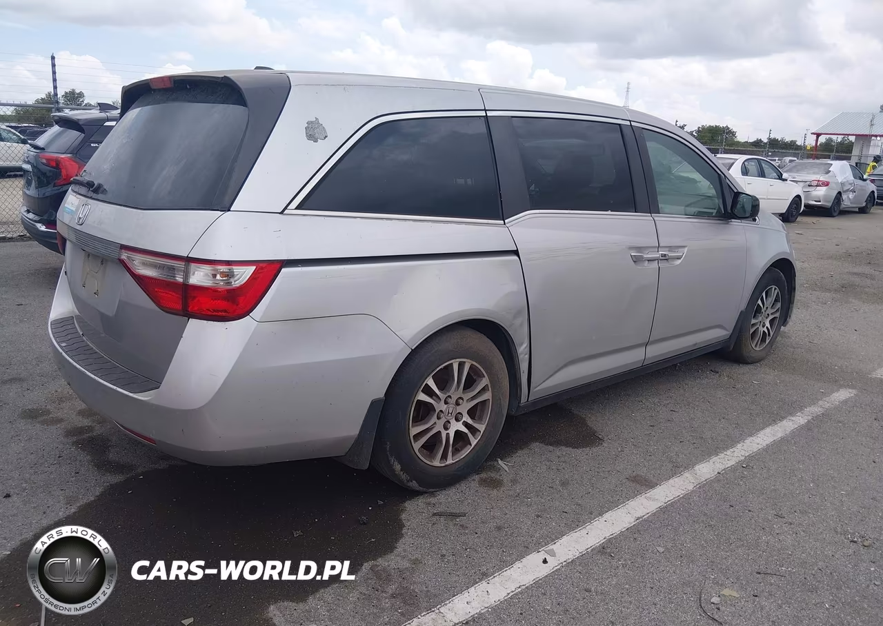 2011 Honda Odyssey Ex-L VIN:5FNRL5H61BB021884 - 4