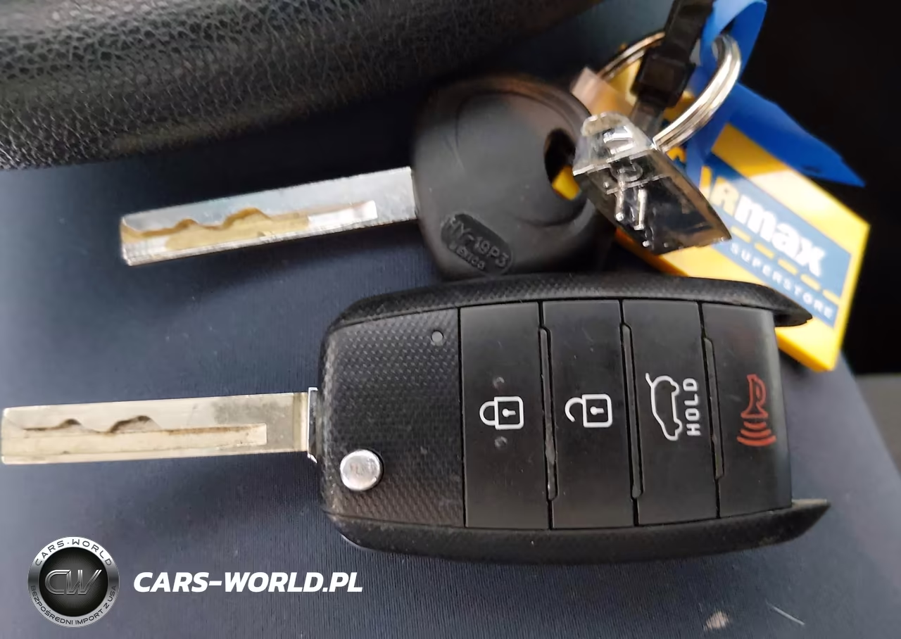 2018 Kia Sorento 3.3L Lx VIN:5XYPGDA50JG340398 - 11