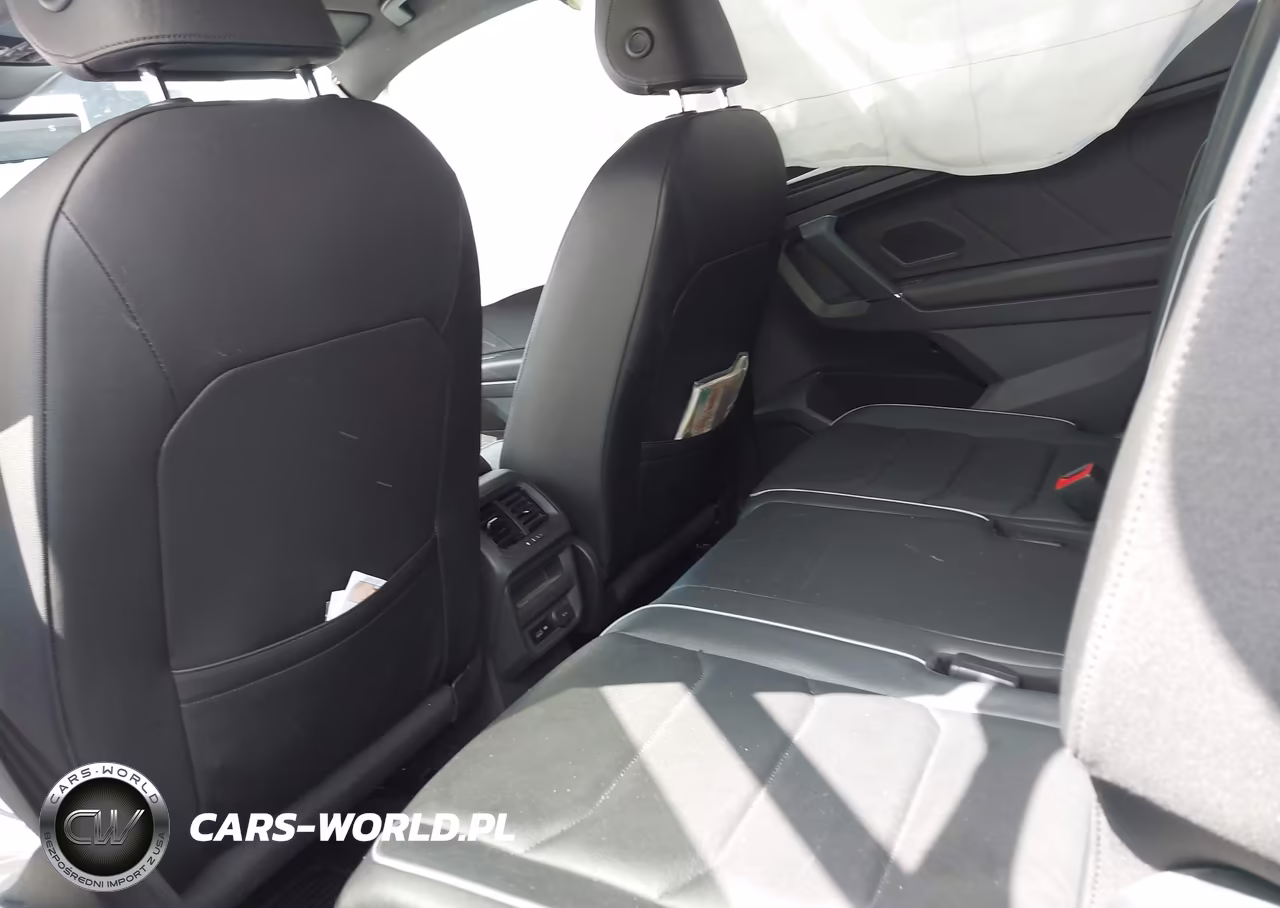 2020 Volkswagen Tiguan 2.0T Sel Premium R-Line VIN:3VV4B7AX1LM034757 - 18
