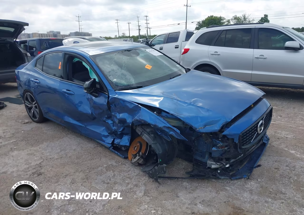 2021 Volvo S60 T5 R-Design
