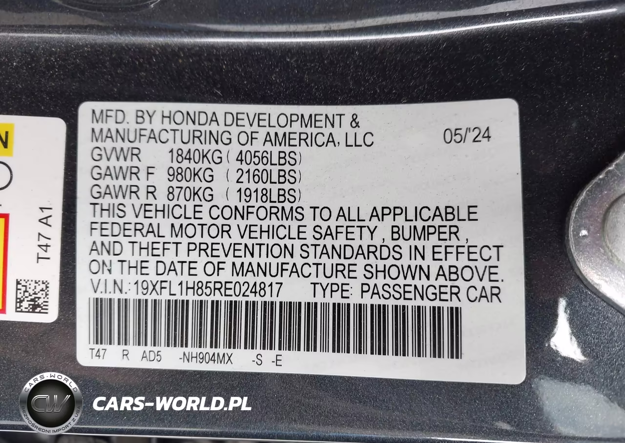 2024 Honda Civic Sport Touring VIN:19XFL1H85RE024817 - 9