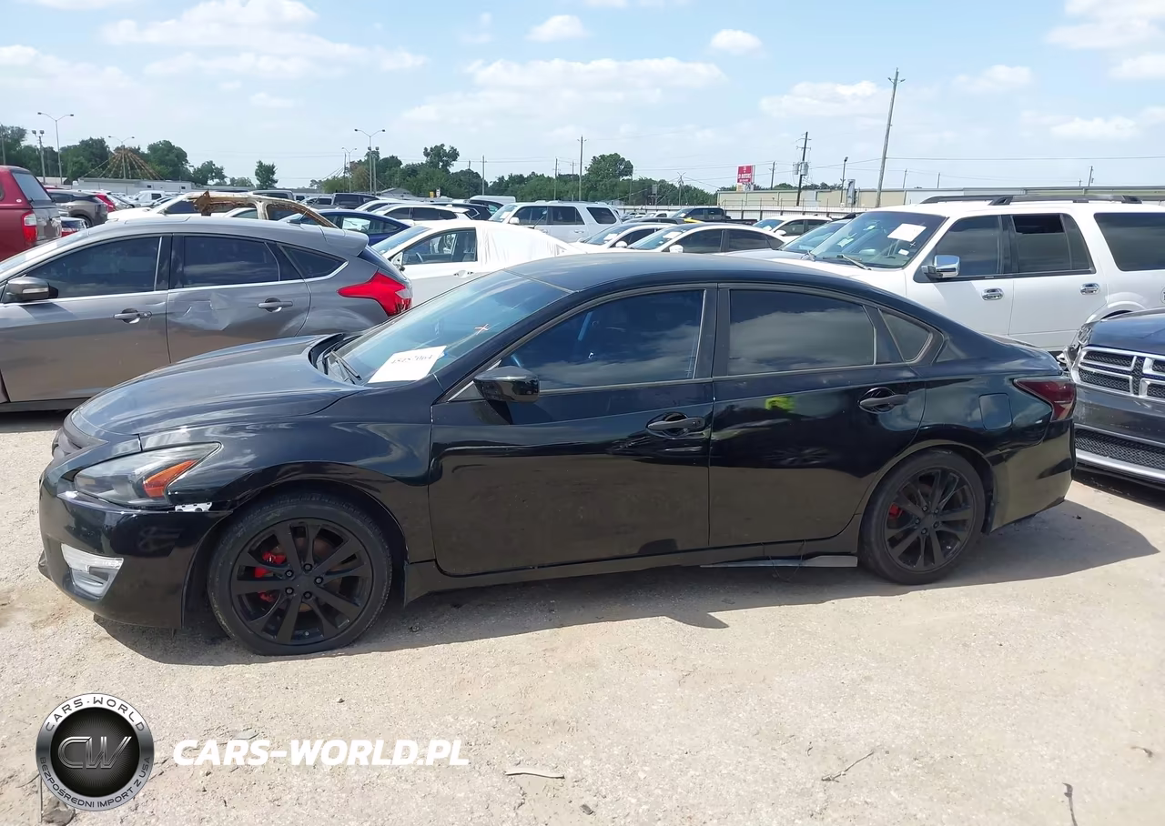 2014 Nissan Altima 2.5 S VIN:1N4AL3AP9EC152735 - 14
