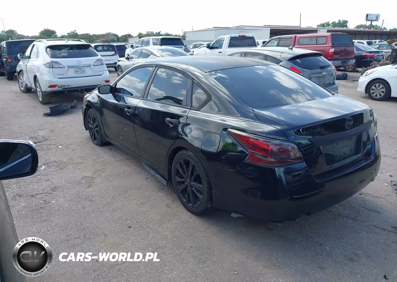 2014 Nissan Altima 2.5 S VIN:1N4AL3AP9EC152735 - 3