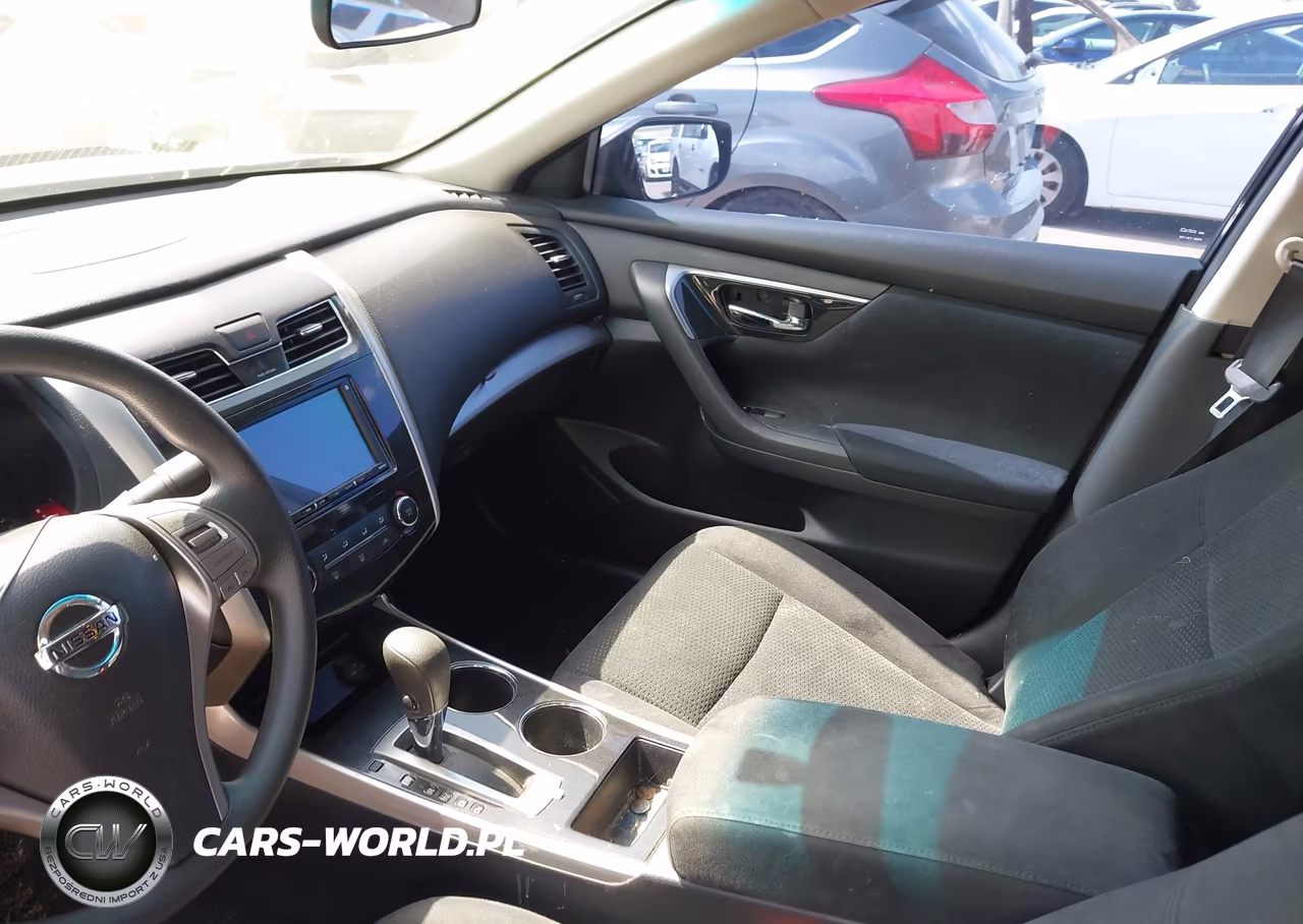 2014 Nissan Altima 2.5 S VIN:1N4AL3AP9EC152735 - 5