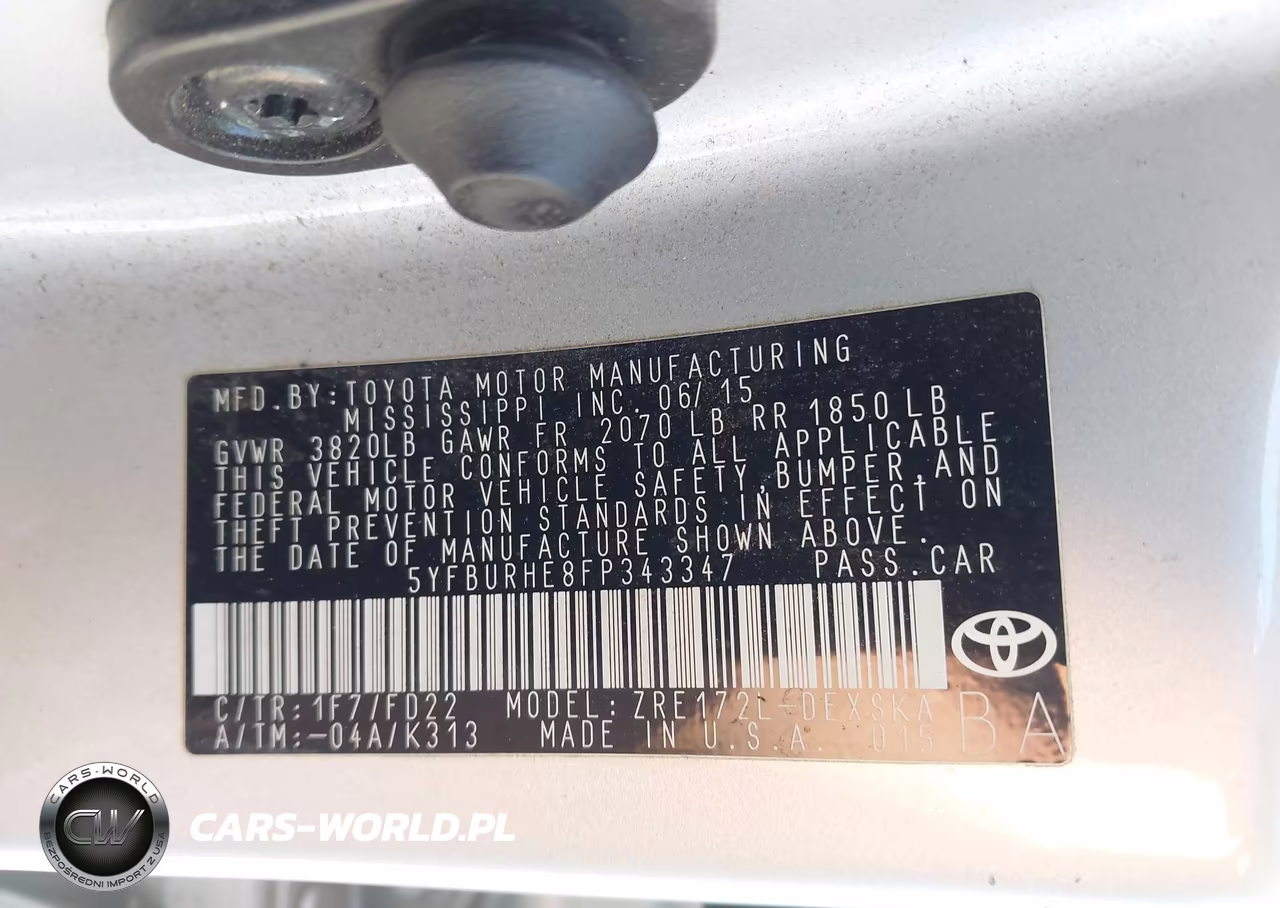 2015 Toyota Corolla S Plus VIN:5YFBURHE8FP343347 - 9