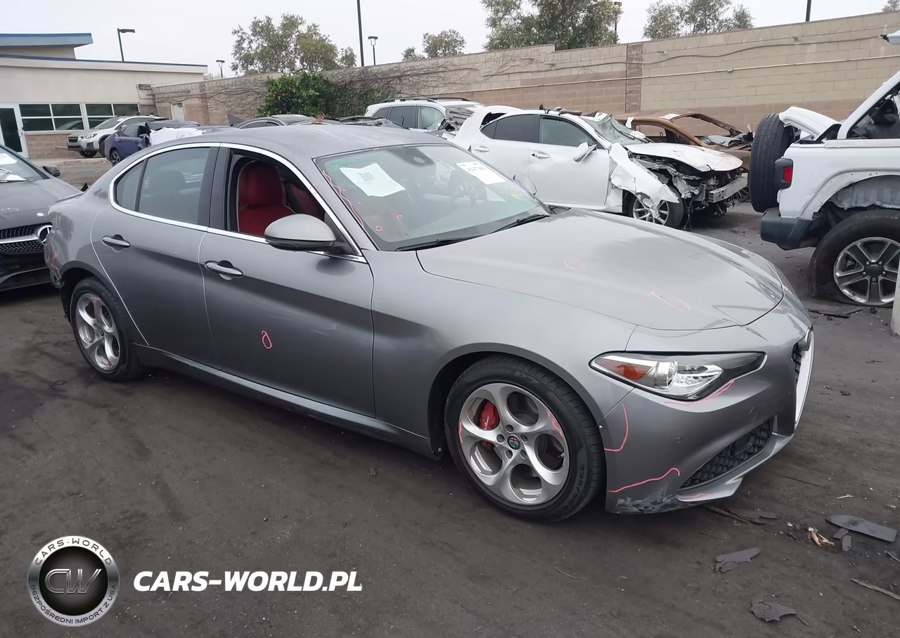 2019 Alfa Romeo Giulia Rwd – zdjęcie 1 z 19