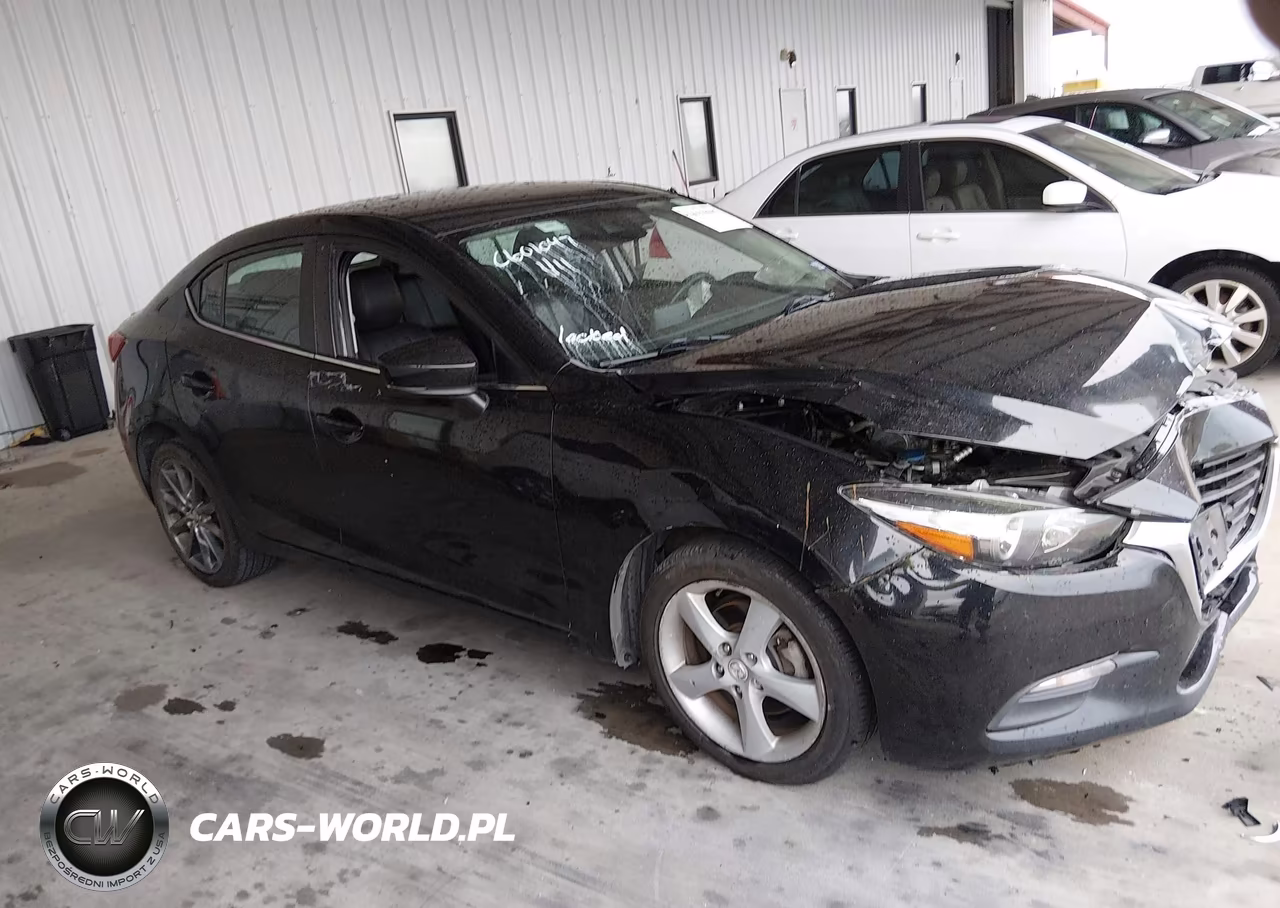 2018 Mazda Mazda3 Touring VIN:3MZBN1V33JM168049 - 13