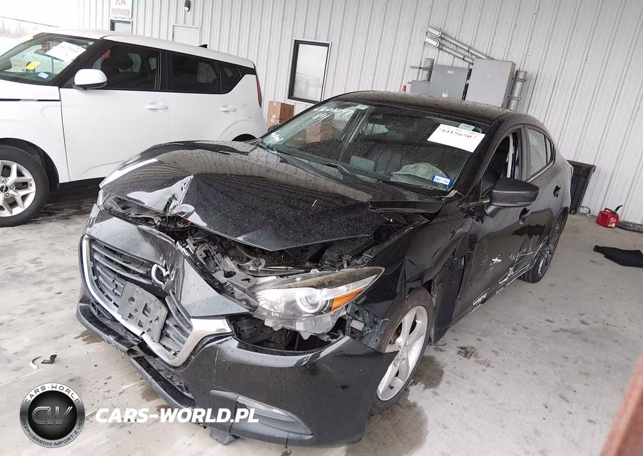 2018 Mazda Mazda3 Touring VIN:3MZBN1V33JM168049 - 2