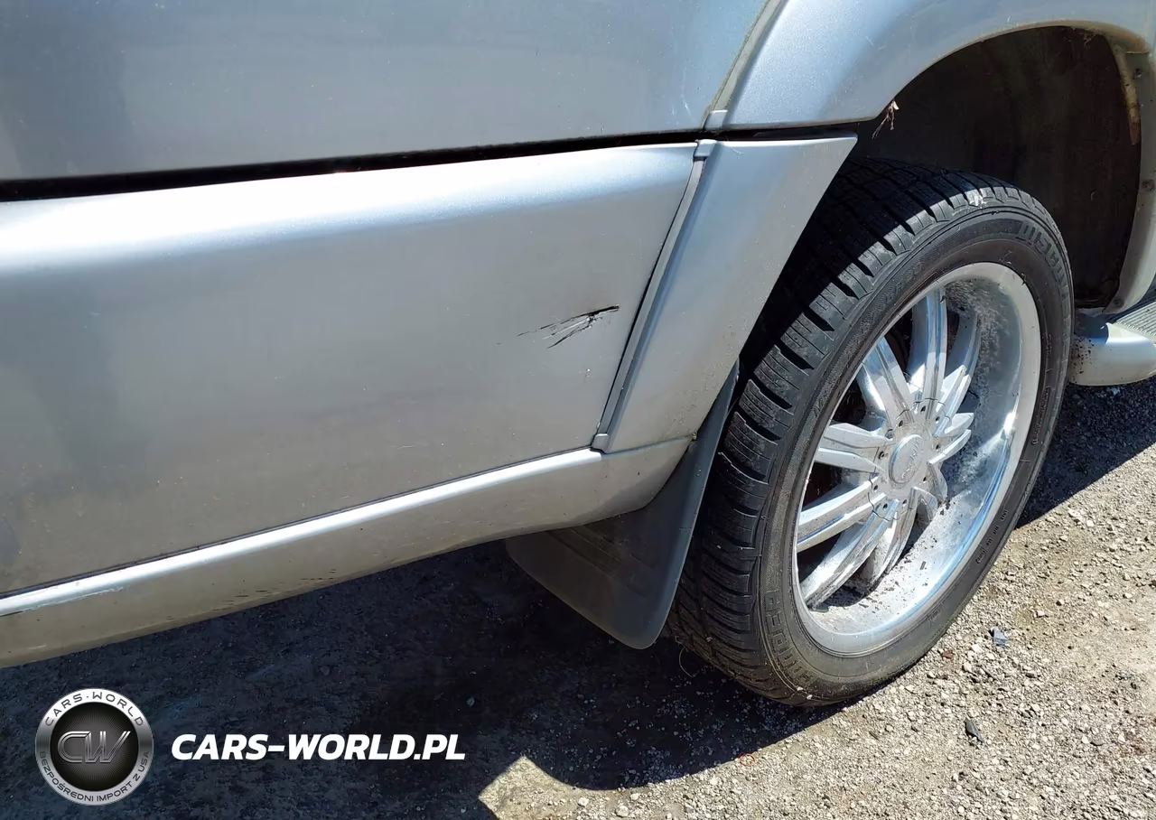 2002 Toyota Sequoia Limited V8 VIN:5TDBT48A92S076580 - 15
