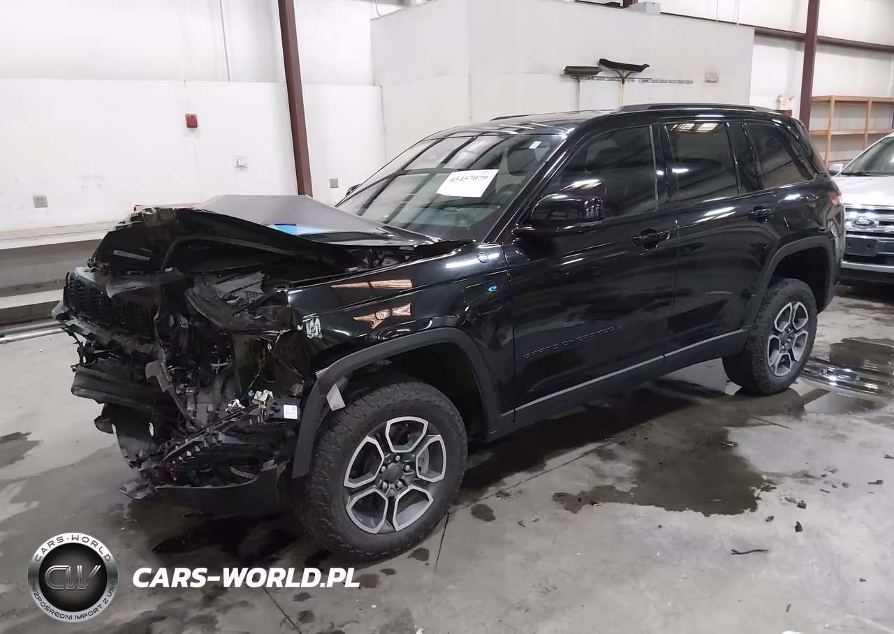 2022 Jeep Grand Cherokee 4Xe Trailhawk 4X4 VIN:1C4RJYC66N8748571 - 2