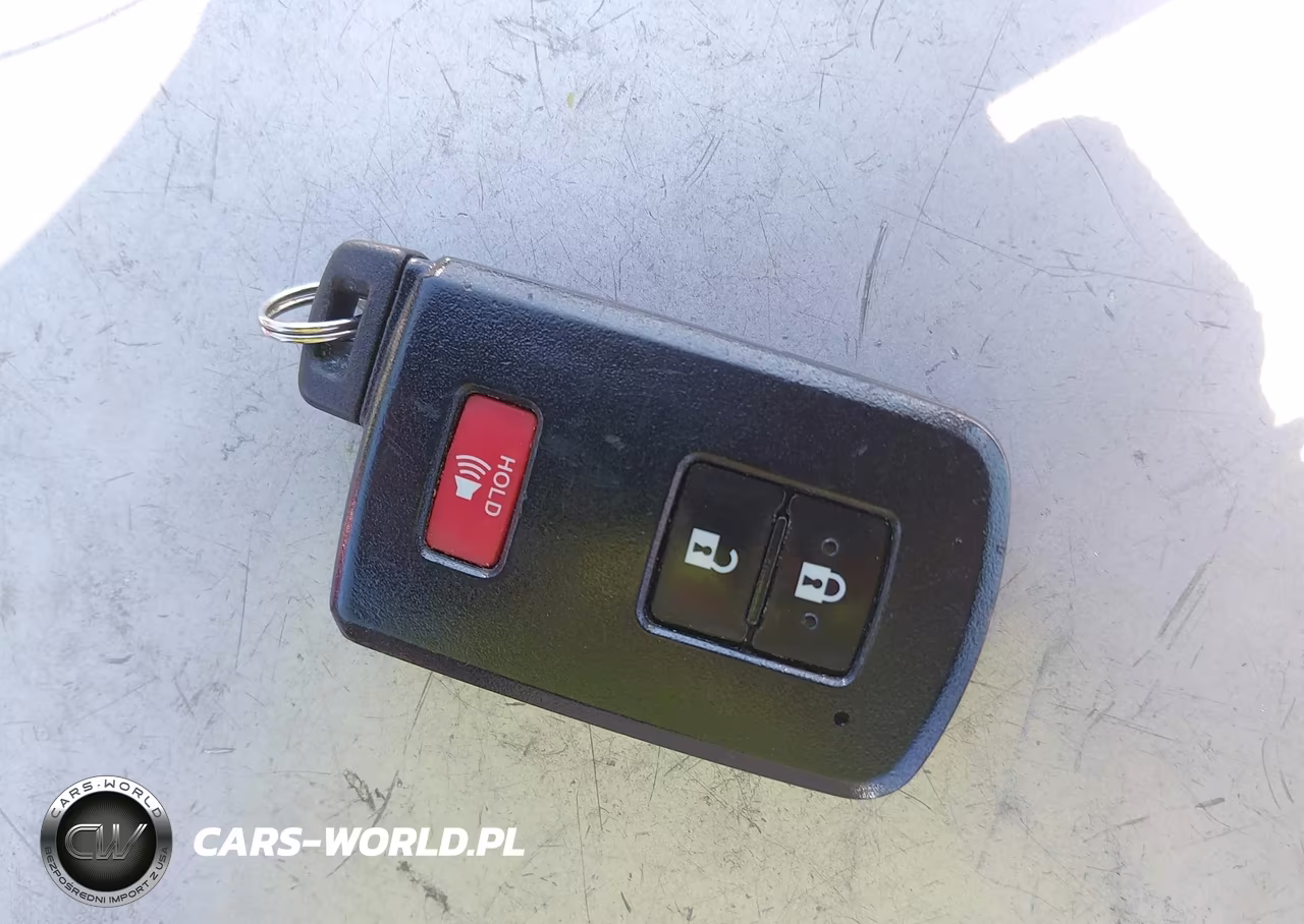 2013 Toyota Prius C Four VIN:JTDKDTB39D1052801 - 11