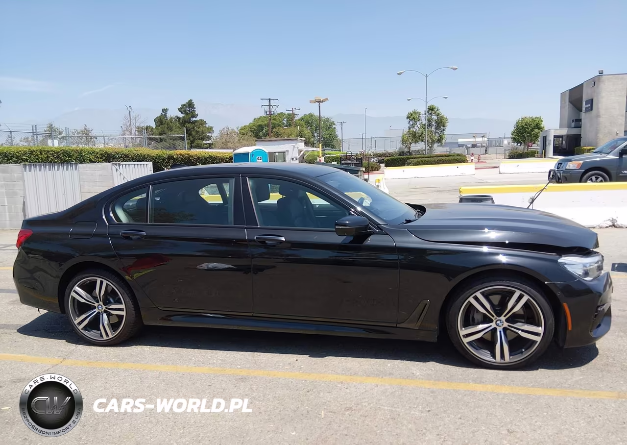 2017 BMW 740I VIN:WBA7E2C39HG740745 - 14