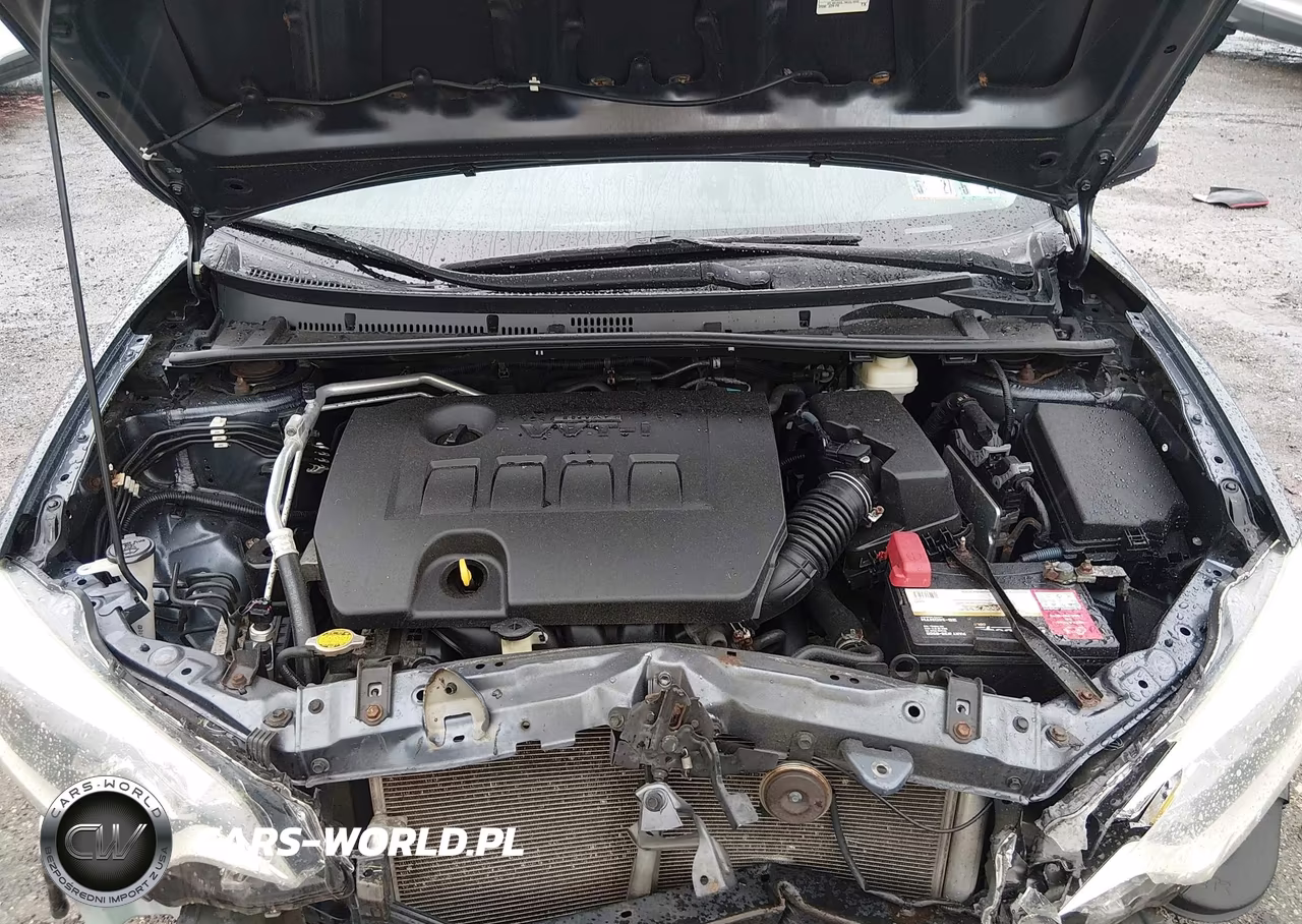 2015 Toyota Corolla Le VIN:5YFBURHE9FP352963 - 10