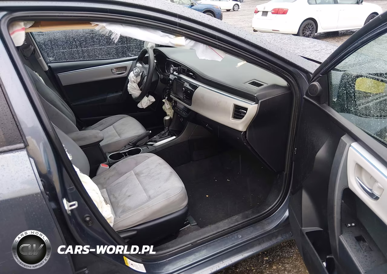 2015 Toyota Corolla Le VIN:5YFBURHE9FP352963 - 5