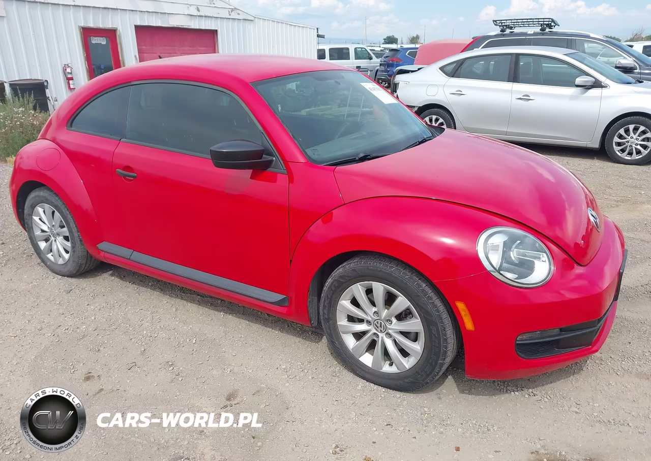2014 Volkswagen Beetle 2.5L Entry – zdjęcie 1 z 16