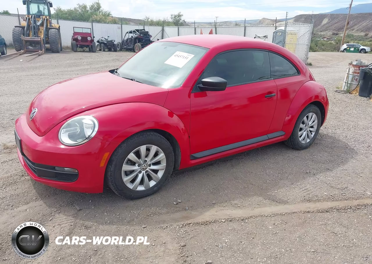 2014 Volkswagen Beetle 2.5L Entry VIN:3VWFP7AT9EM629457 - 2