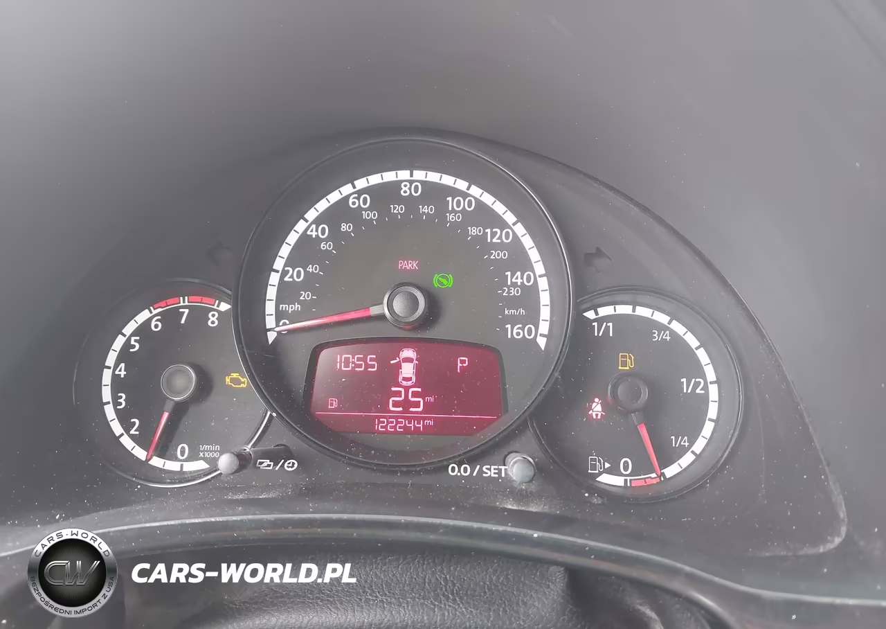2014 Volkswagen Beetle 2.5L Entry VIN:3VWFP7AT9EM629457 - 7