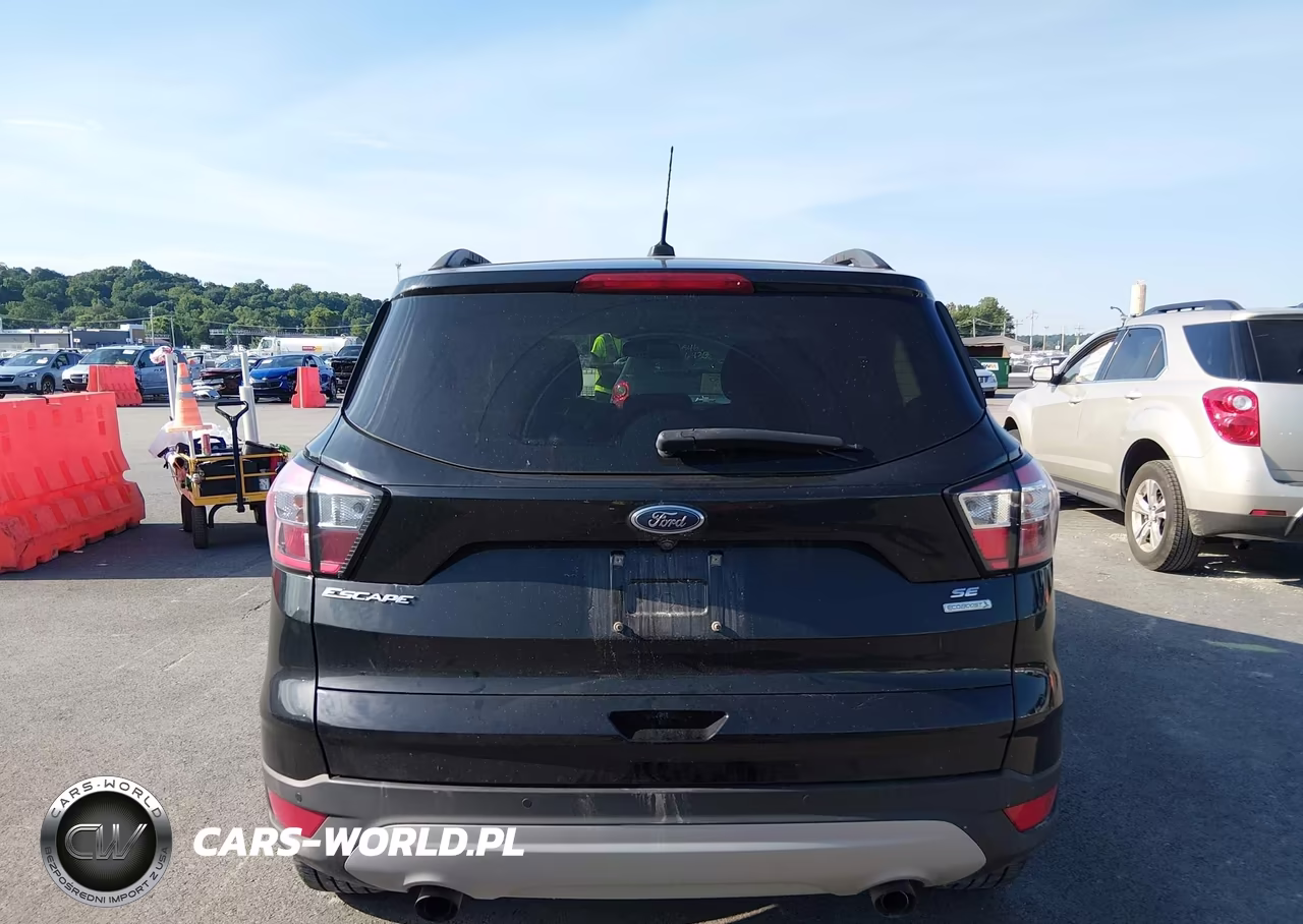 2018 Ford Escape Se VIN:1FMCU0GDXJUC49910 - 16