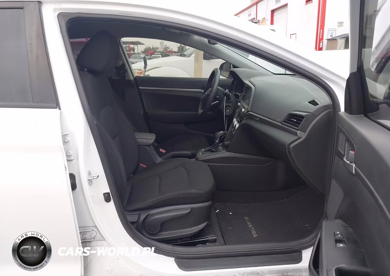 2019 Hyundai Elantra Se VIN:5NPD74LF3KH493733 - 5