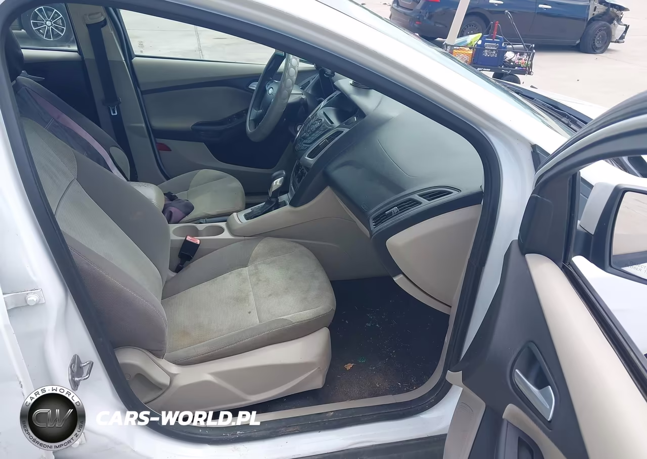 2013 Ford Focus Se VIN:1FADP3F2XDL126707 - 5