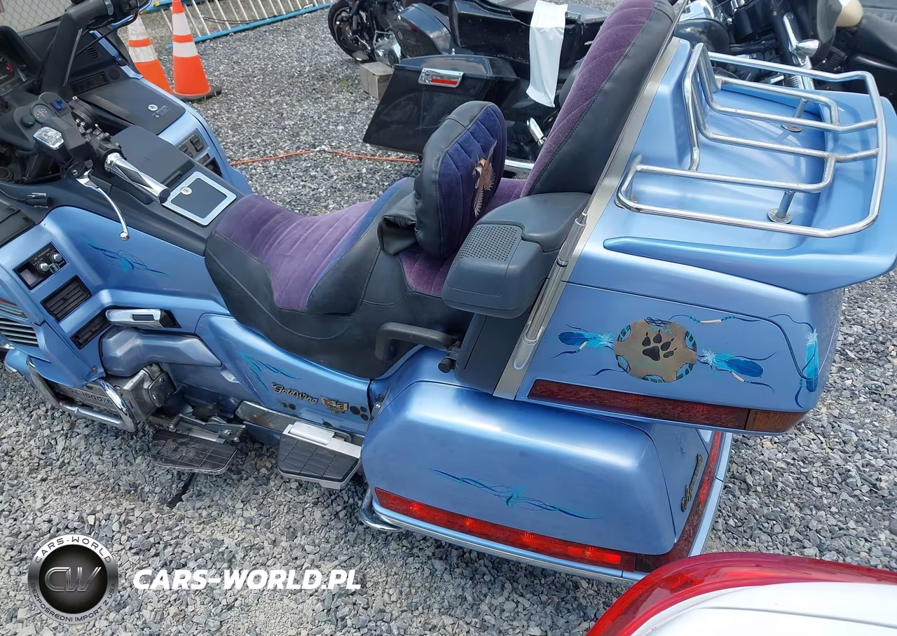 1990 Honda Gl1500 VIN:1HFSC2205LA202331 - 3