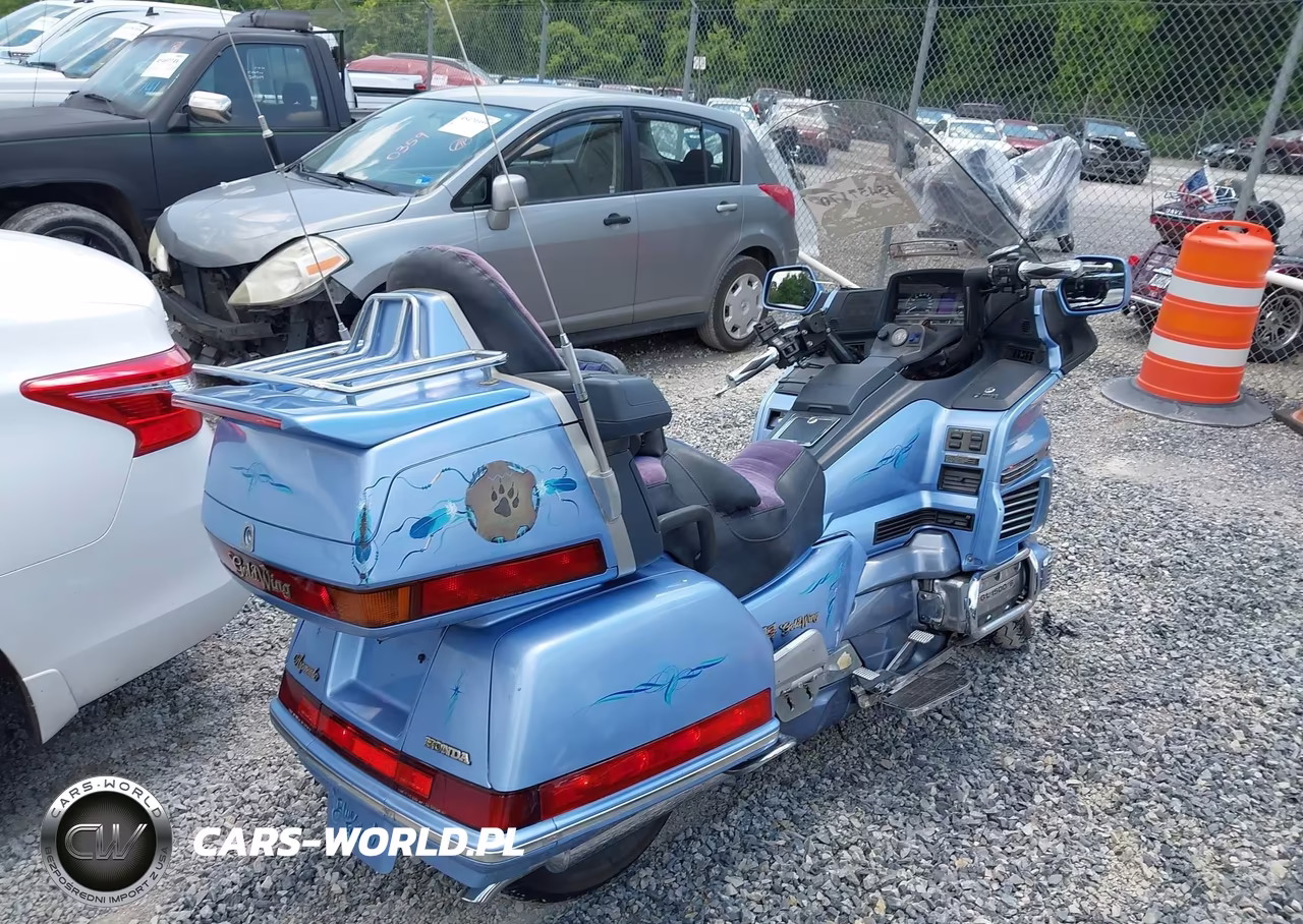 1990 Honda Gl1500 VIN:1HFSC2205LA202331 - 4