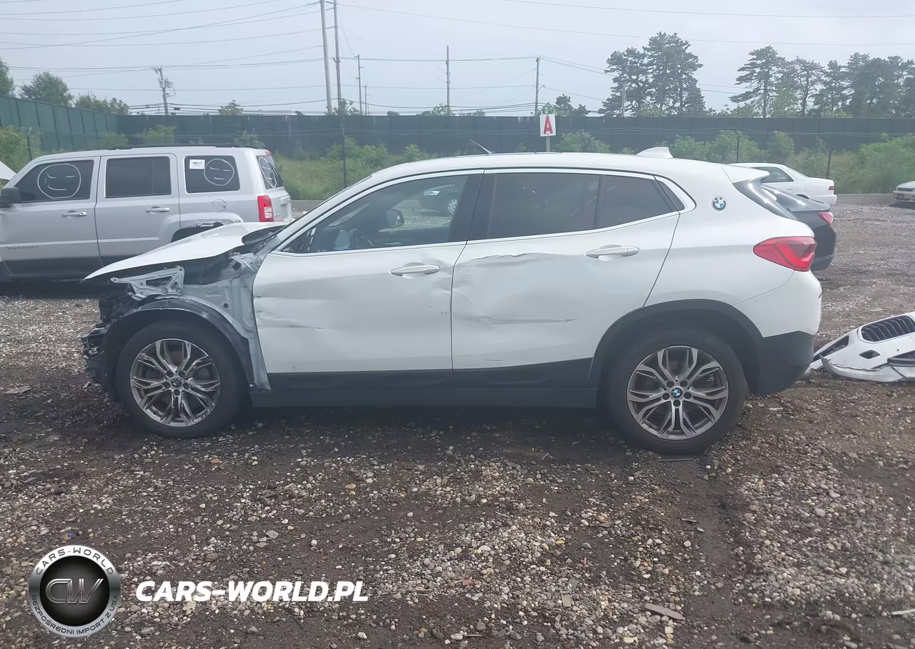 2019 BMW X2 xDrive28I VIN:WBXYJ5C53K5N31044 - 14