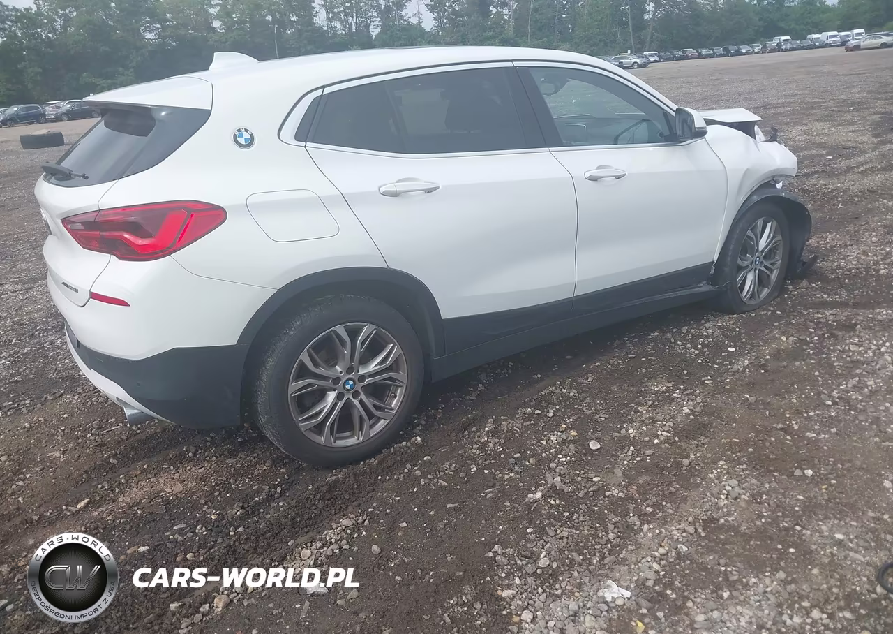 2019 BMW X2 xDrive28I VIN:WBXYJ5C53K5N31044 - 4