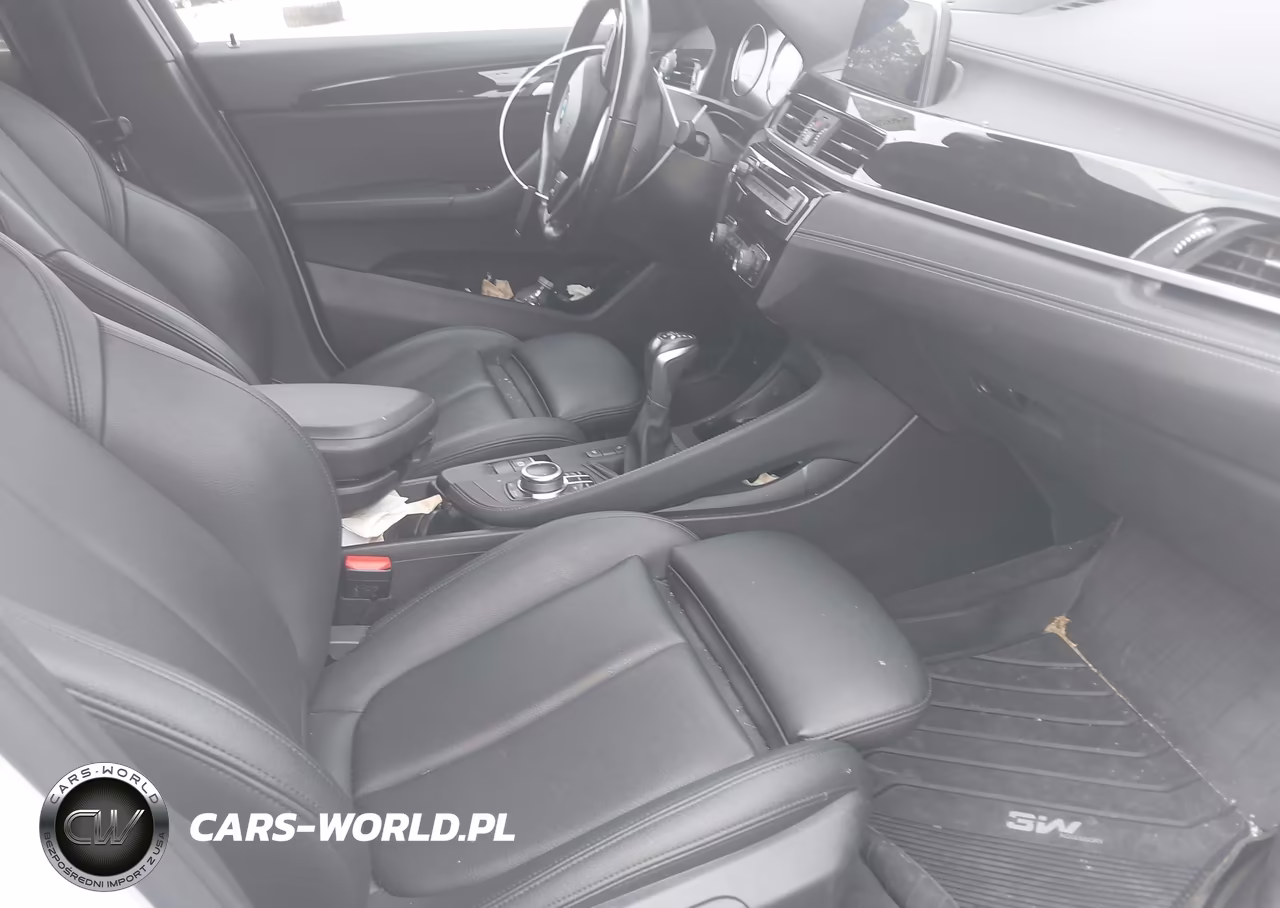 2019 BMW X2 xDrive28I VIN:WBXYJ5C53K5N31044 - 5