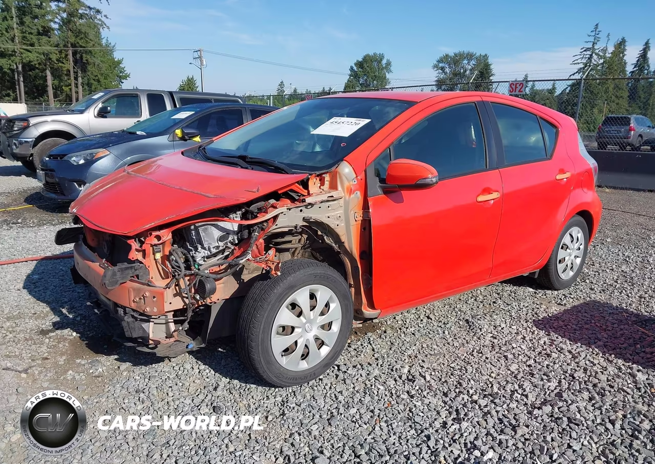 2012 Toyota Prius C Two VIN:JTDKDTB33C1030369 - 2