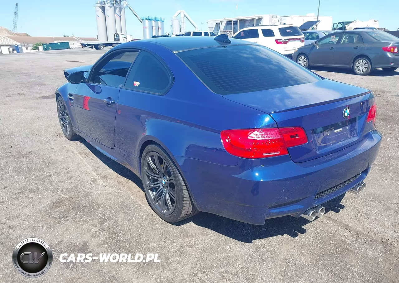 2011 BMW M3 VIN:WBSKG9C55BE368589 - 3