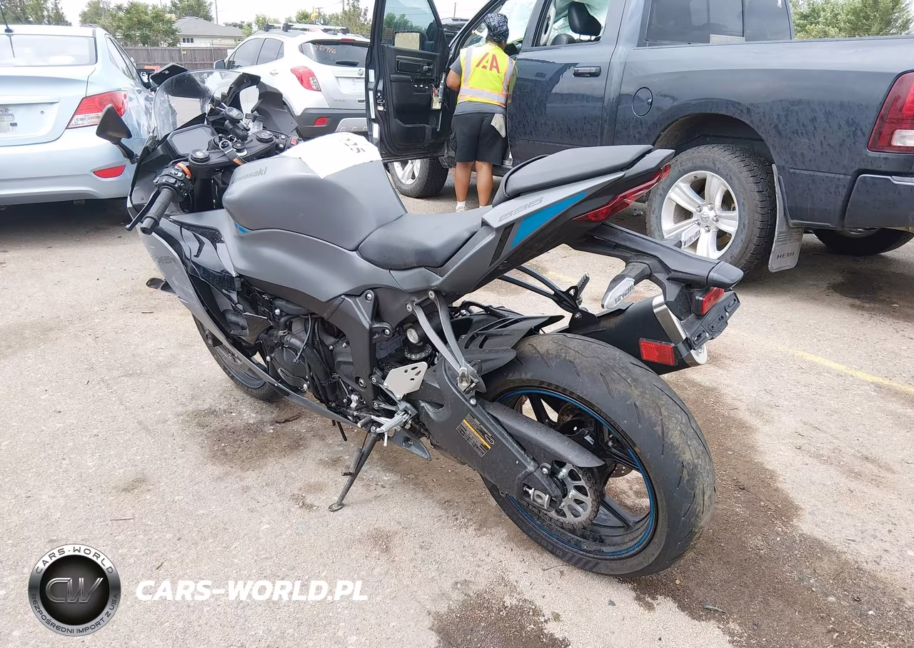 2025 Kawasaki Zx636 K VIN:JKBZXJJ16SA026475 - 3