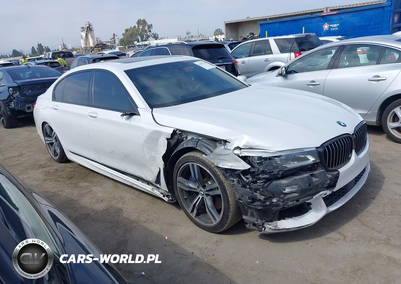 2017 BMW 750I