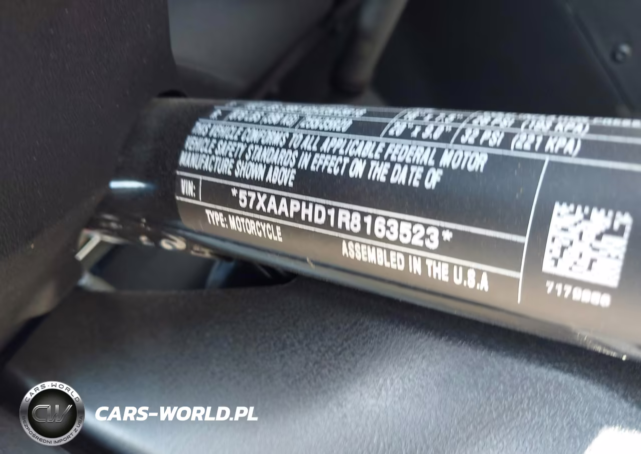 2024 Polaris Slingshot Sl VIN:57XAAPHD1R8163523 - 9
