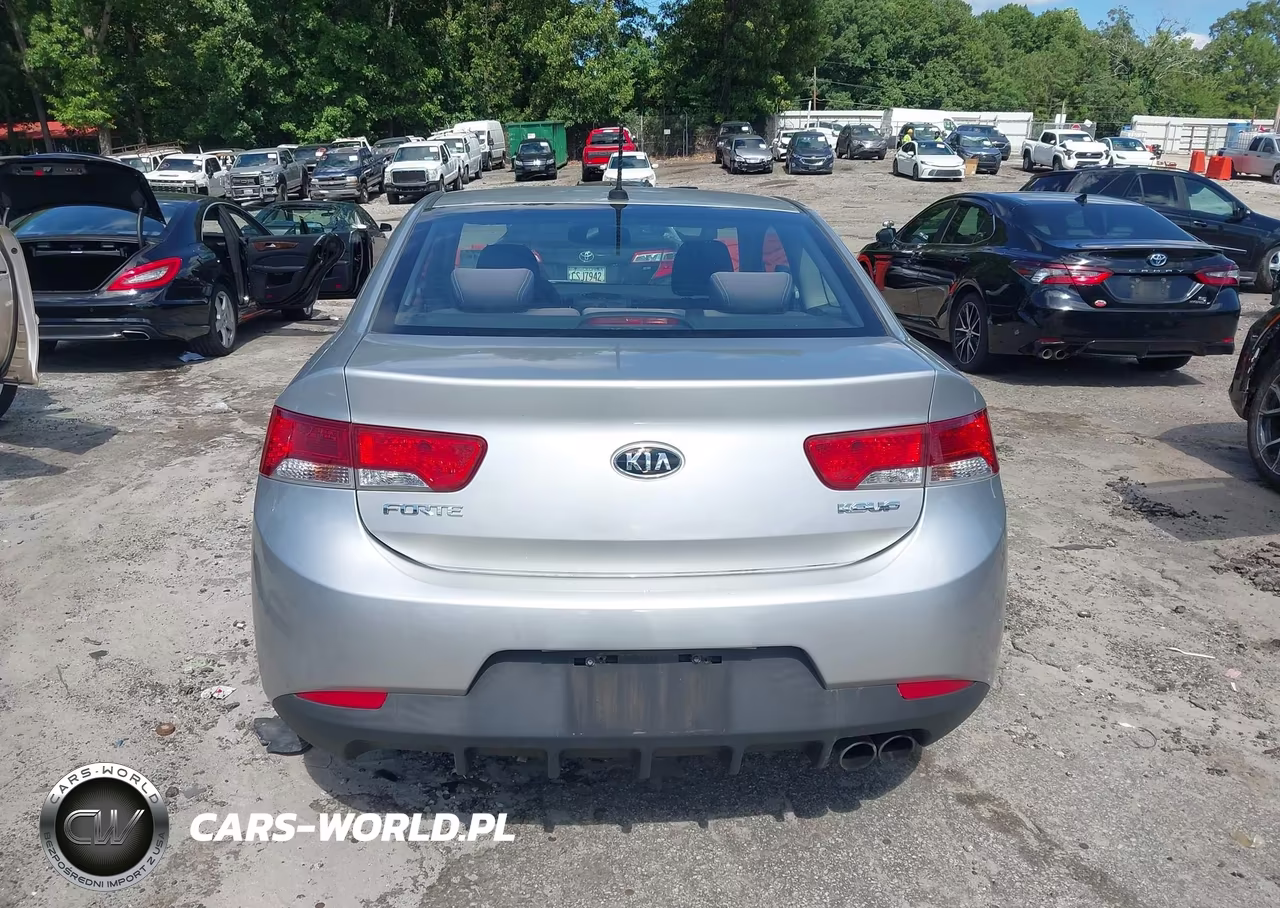 2010 Kia Forte Koup Ex VIN:KNAFU6A27A5276467 - 16