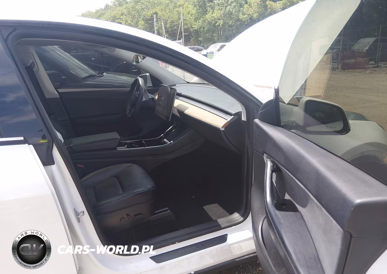 2020 Tesla Model Y Long Range Dual Motor All-Wheel Drive-Performance Dual Motor All-Wheel Drive VIN:5YJYGDEF8LF037516 - 5