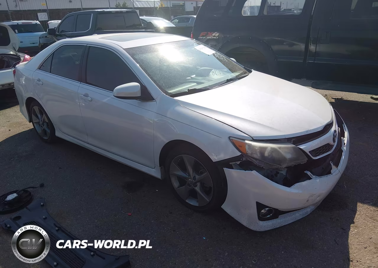 2012 Toyota Camry Se Limited Edition – zdjęcie 1 z 16