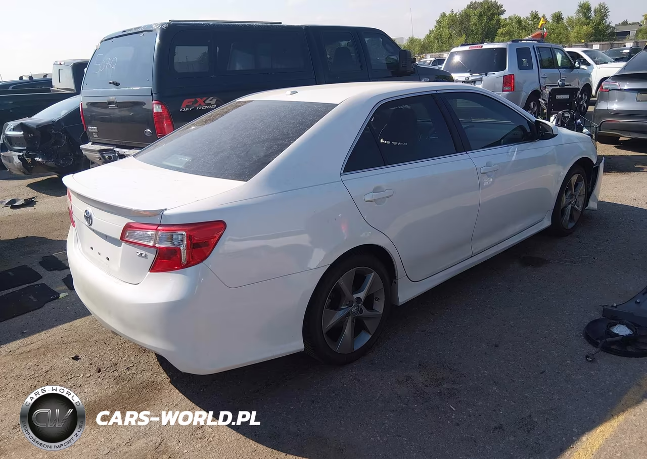 2012 Toyota Camry Se Limited Edition VIN:4T1BF1FK7CU625381 - 4